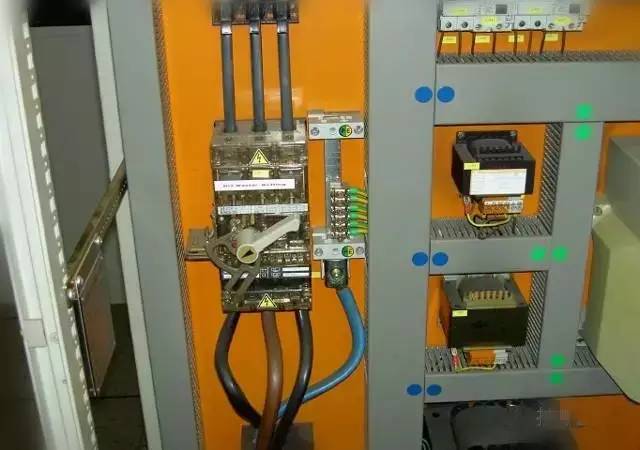 1463649246101507.jpg 电气柜成套安装实例图解 ,值得收藏!的图3